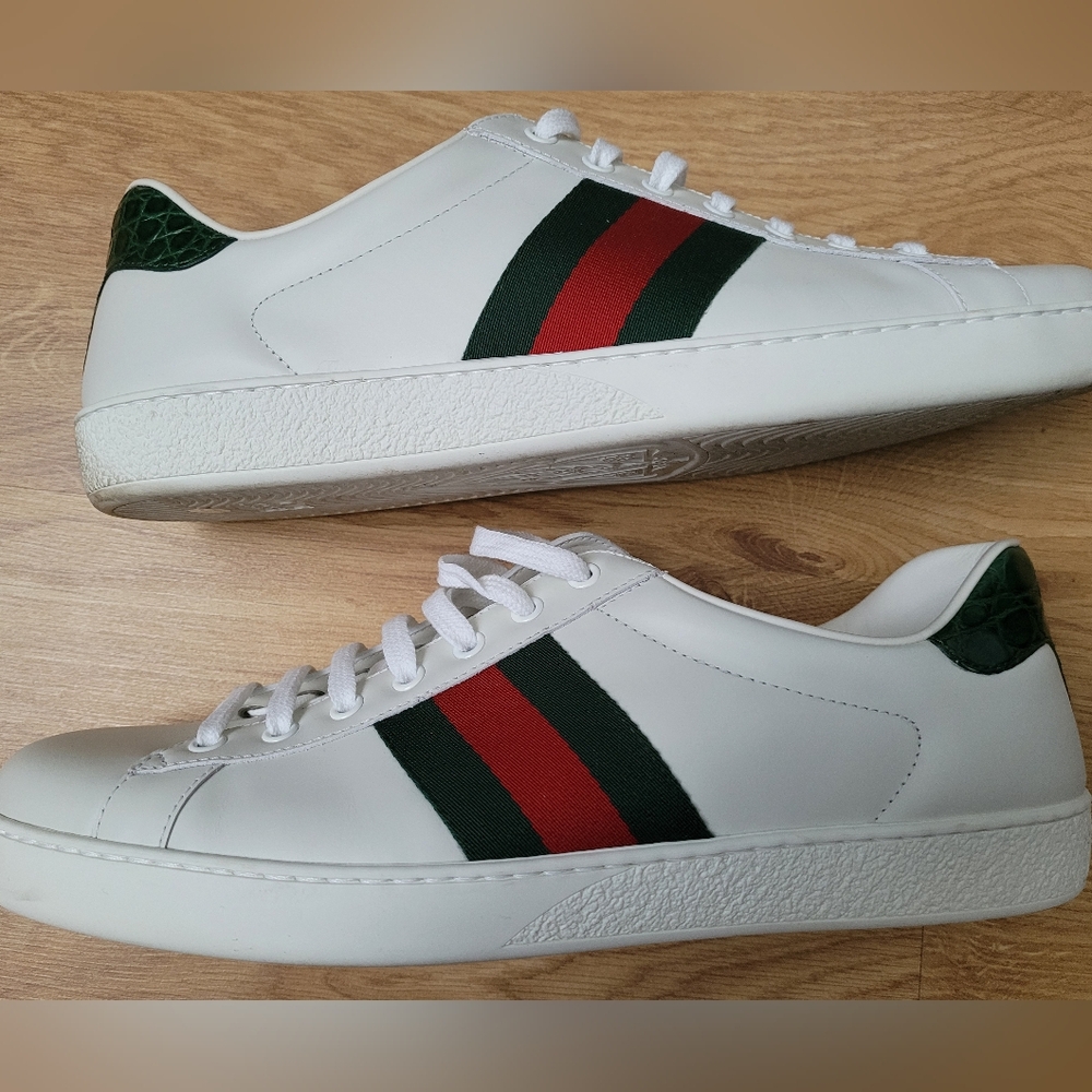 **SOLD **Gucci Ace Sneakers  Gucci Size 10 - Picture 4 of 12